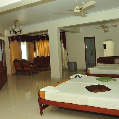 Pappukutty Beach Resort Kovalam Bagian luar foto